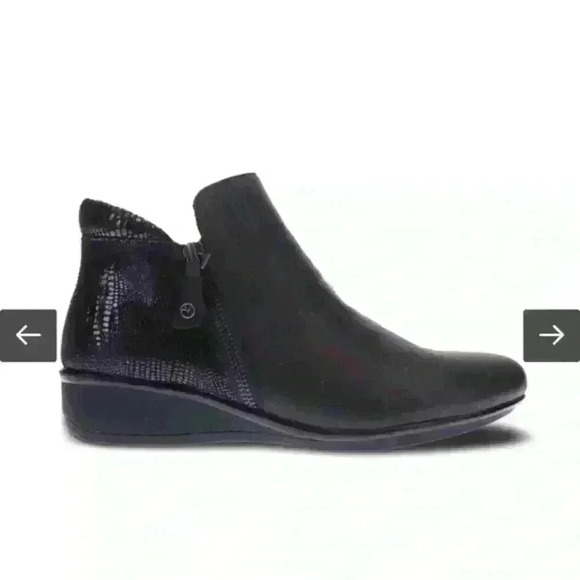 Revere Damascus Leather Shimmer Onyx Black Lizard Demi Wedge Side Zip Booties 6M - Picture 1 of 12